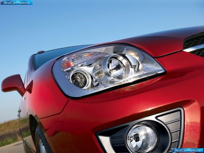2007 Kia Carens - фотография 93 из 113