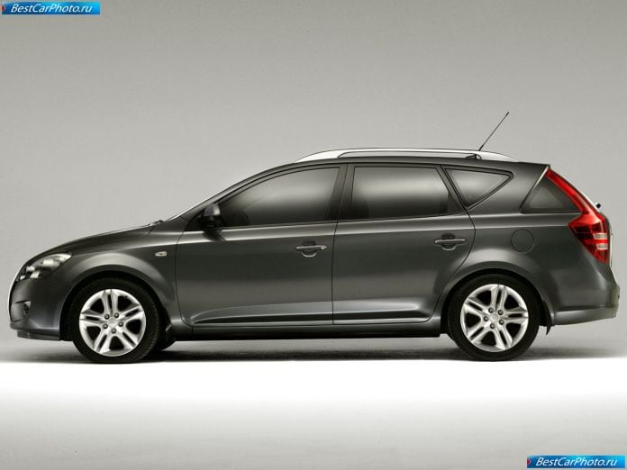 2007 Kia Ceed Sporty Wagon - фотография 2 из 4
