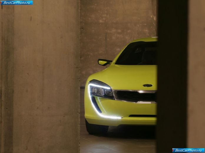 2007 Kia Kee Concept - фотография 36 из 50