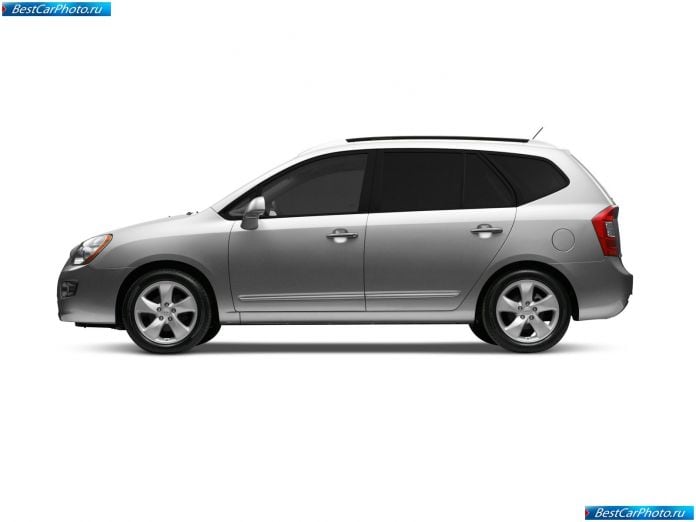 2007 Kia Rondo - фотография 7 из 16