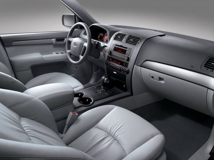 2009 Kia Mohave - фотография 19 из 20