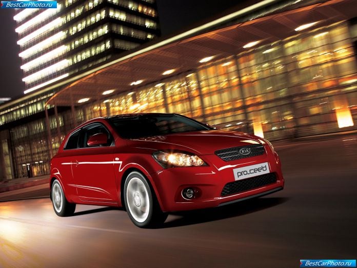 2008 Kia Pro-cee-d - фотография 1 из 90