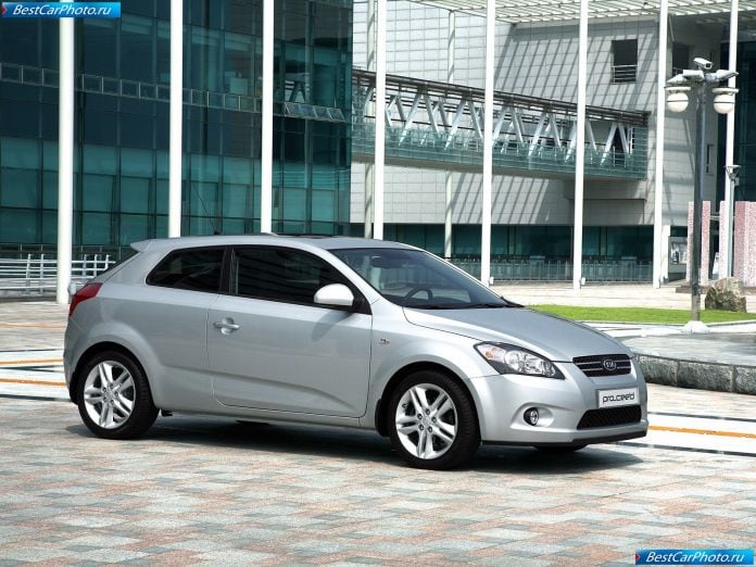 2008 Kia Pro-cee-d - фотография 12 из 90