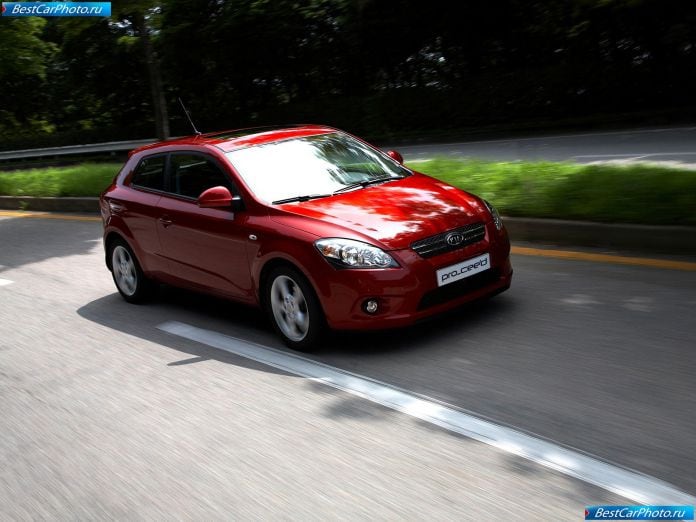 2008 Kia Pro-cee-d - фотография 18 из 90