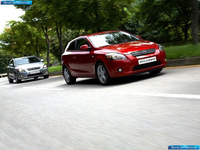 2008 Kia Pro-cee-d - фотография 27 из 90