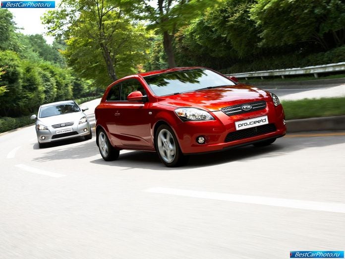 2008 Kia Pro-cee-d - фотография 29 из 90
