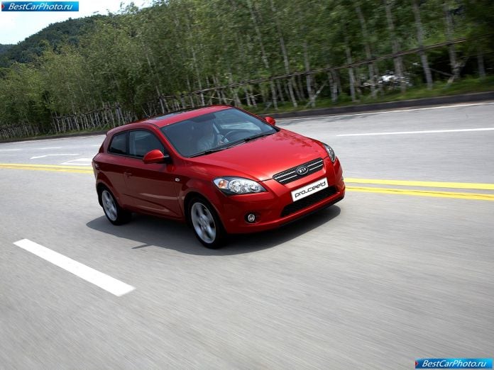 2008 Kia Pro-cee-d - фотография 32 из 90