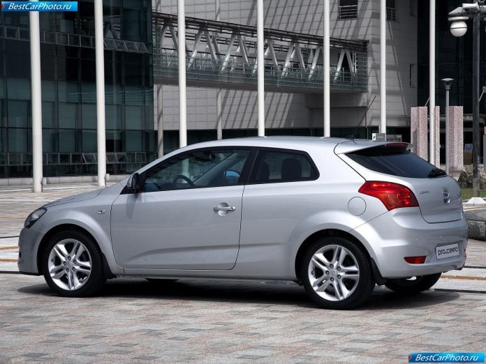 2008 Kia Pro-cee-d - фотография 55 из 90