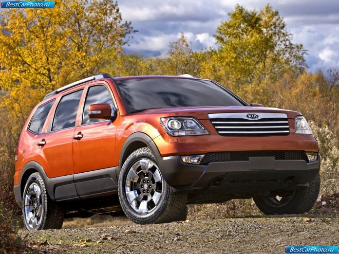 2009 Kia Borrego - фотография 1 из 57