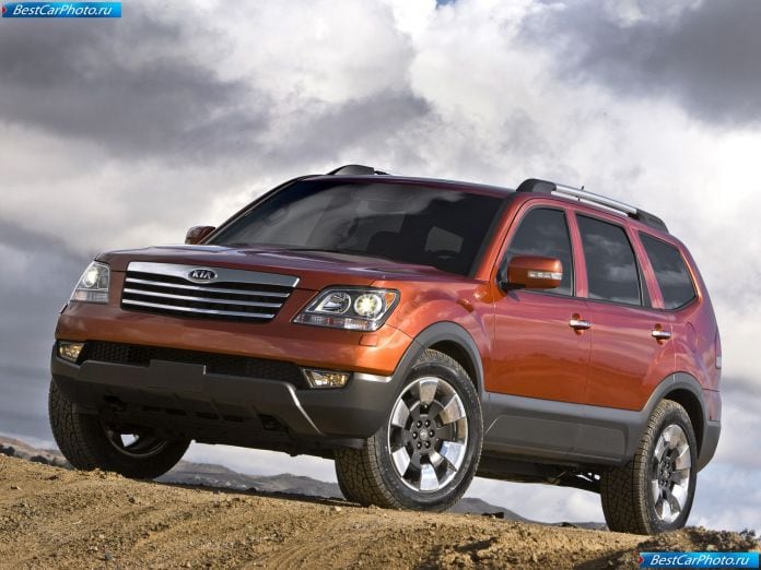 2009 Kia Borrego - фотография 3 из 57