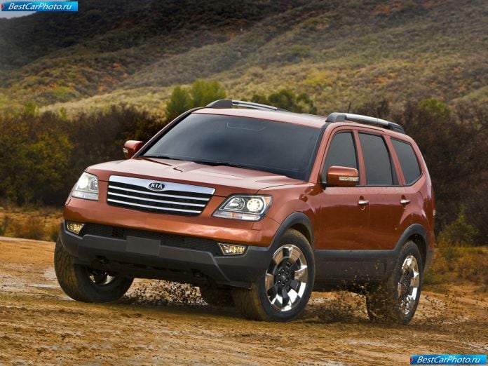 2009 Kia Borrego - фотография 4 из 57