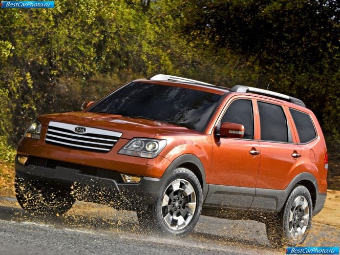 2009 Kia Borrego - фотография 17 из 57