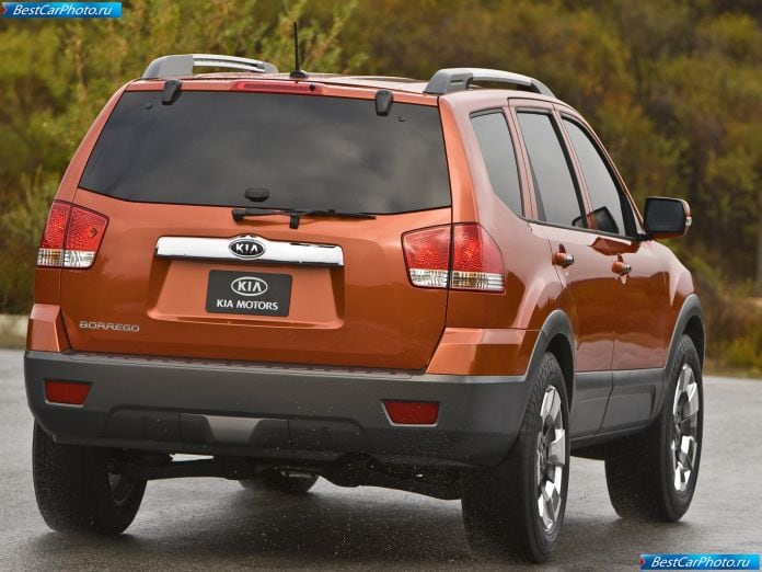2009 Kia Borrego - фотография 49 из 57