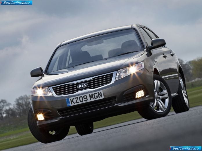 2009 Kia Magentis - фотография 1 из 86