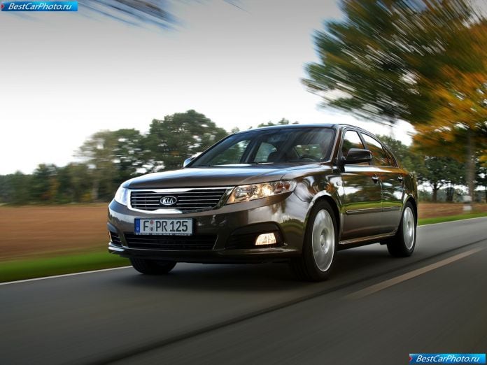 2009 Kia Magentis - фотография 13 из 86