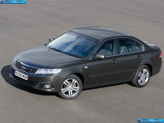 2009 Kia Magentis - фотография 16 из 86