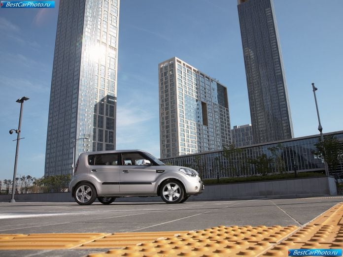 2009 Kia Soul - фотография 15 из 120