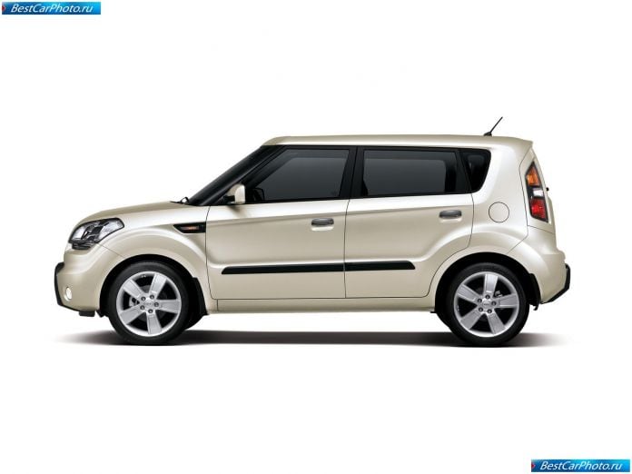 2009 Kia Soul - фотография 40 из 120