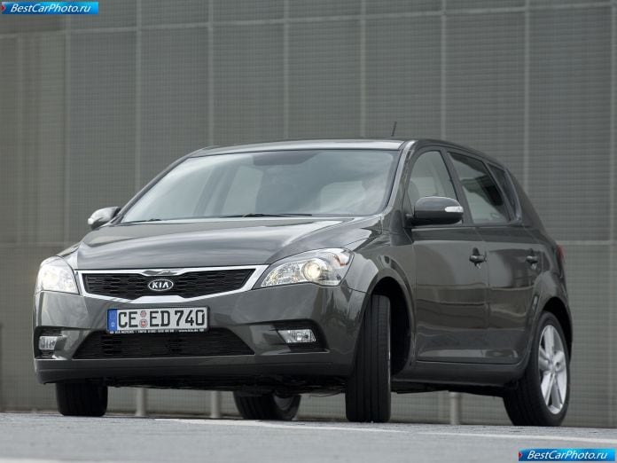2010 Kia Ceed - фотография 8 из 59