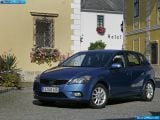 kia_2010-ceed_1600x1200_010.jpg
