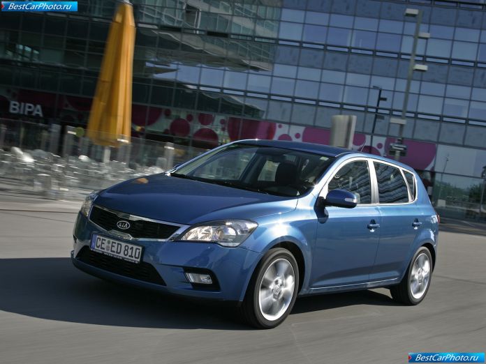 2010 Kia Ceed - фотография 11 из 59