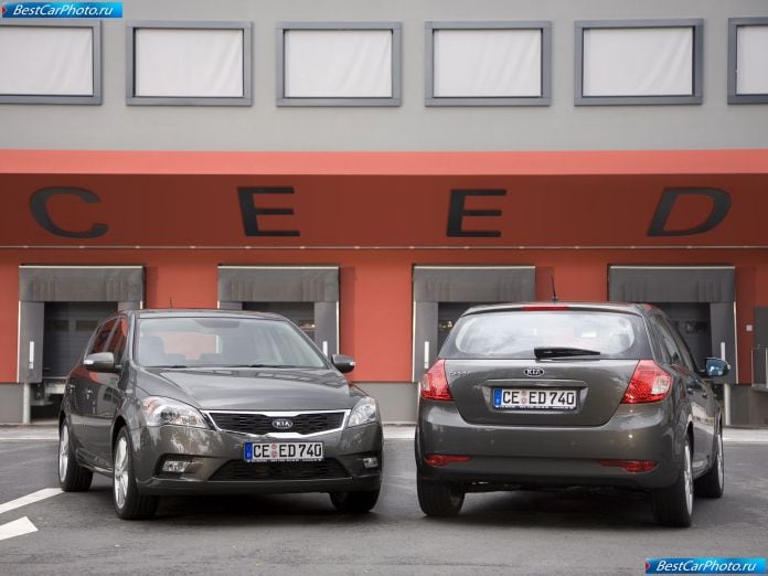 2010 Kia Ceed - фотография 39 из 59