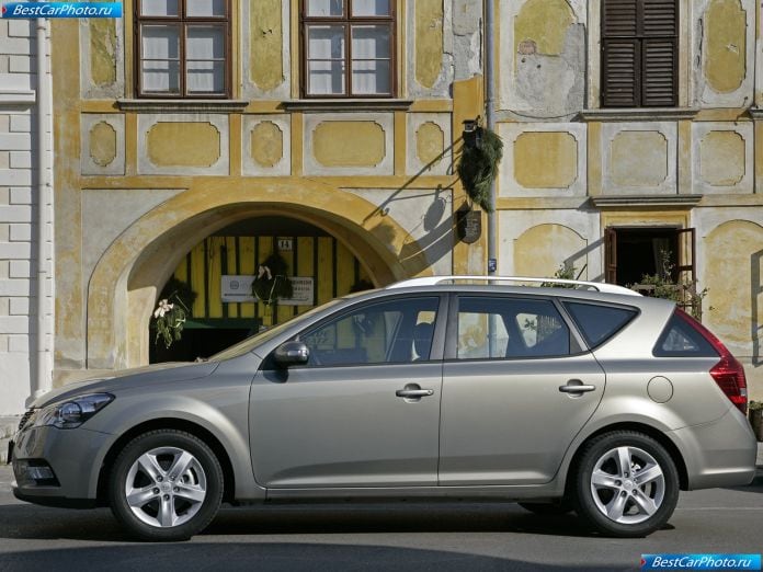 2010 Kia Ceed Sw - фотография 13 из 54
