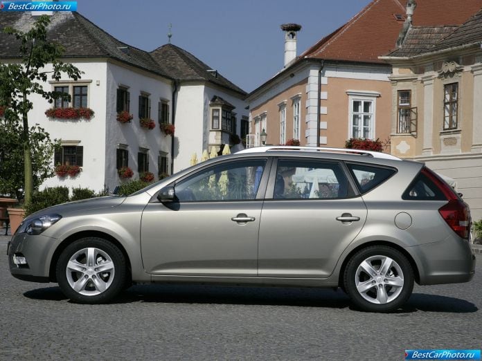 2010 Kia Ceed Sw - фотография 16 из 54