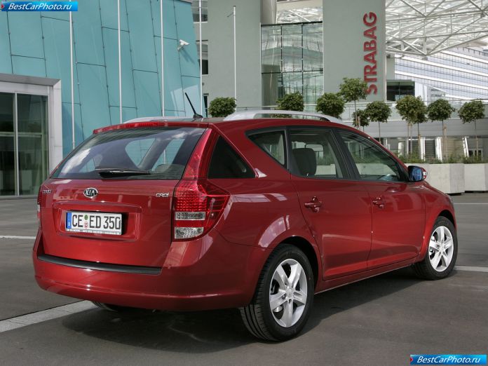2010 Kia Ceed Sw - фотография 25 из 54
