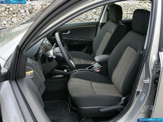 2010 Kia Ceed Sw - фотография 39 из 54