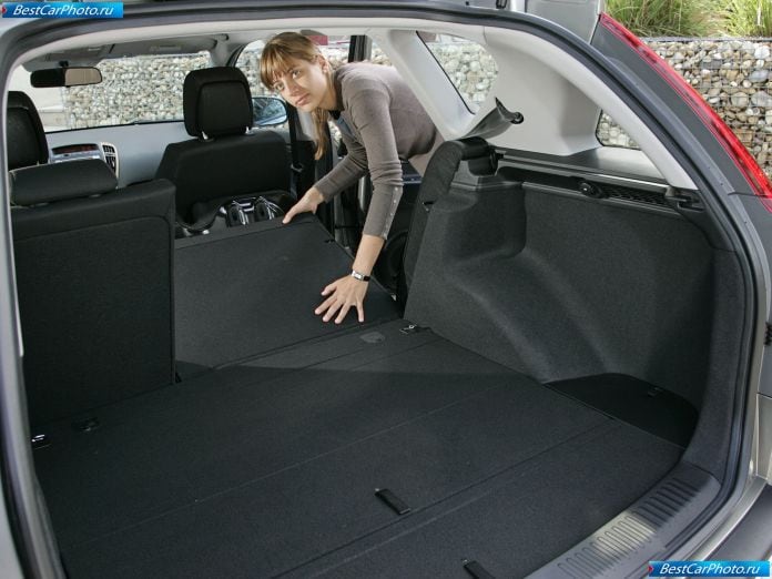 2010 Kia Ceed Sw - фотография 48 из 54