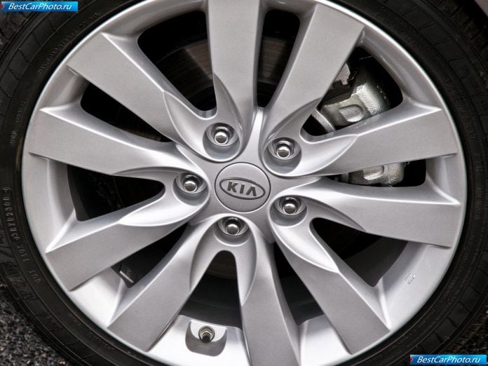 2010 Kia Cerato/Forte - фотография 36 из 37