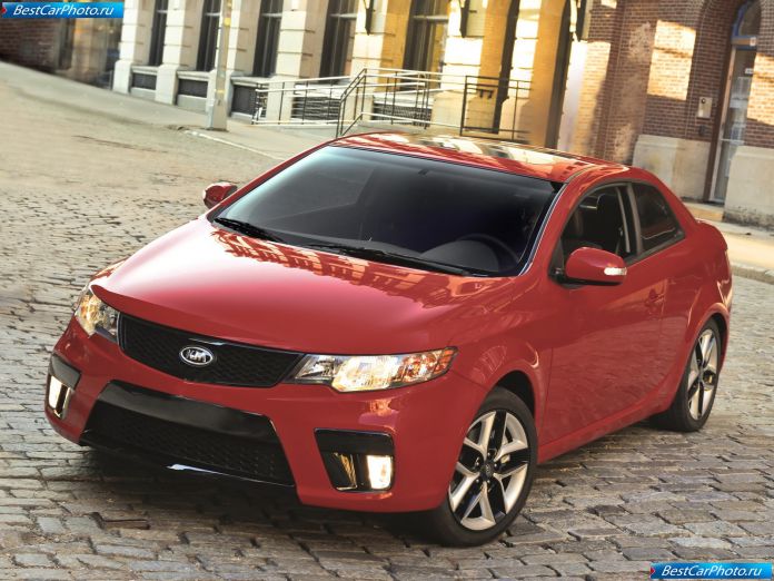 2010 Kia Cerato/Forte Koup - фотография 2 из 57