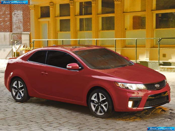 2010 Kia Cerato/Forte Koup - фотография 8 из 57