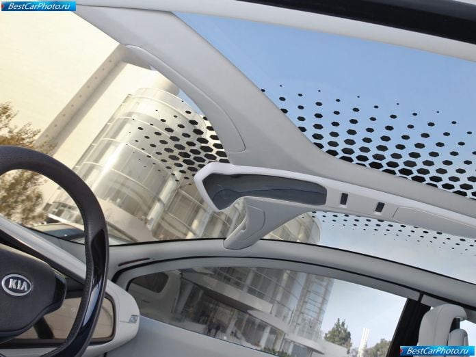 2010 Kia Ray Plug-in Hybrid Concept - фотография 7 из 9