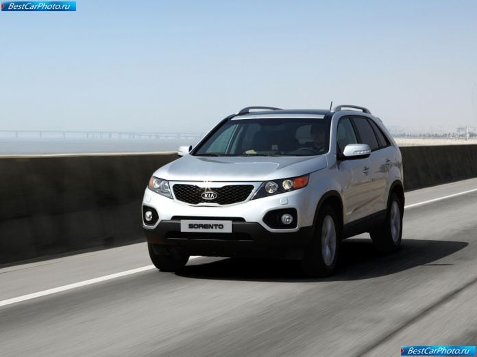 2010 Kia Sorento - фотография 8 из 76