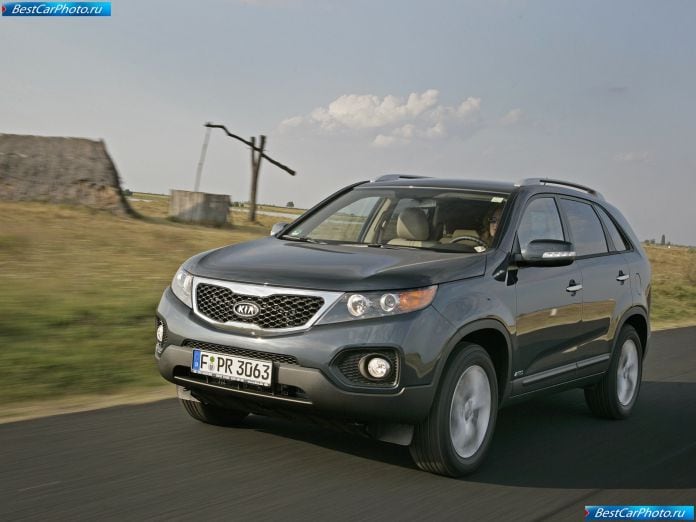 2010 Kia Sorento - фотография 12 из 76
