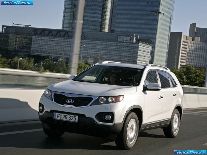 2010 Kia Sorento - фотография 17 из 76