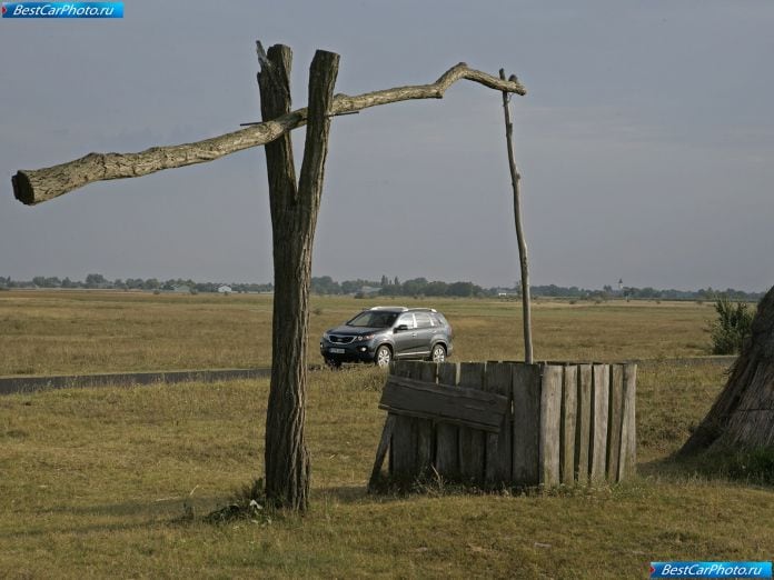 2010 Kia Sorento - фотография 31 из 76