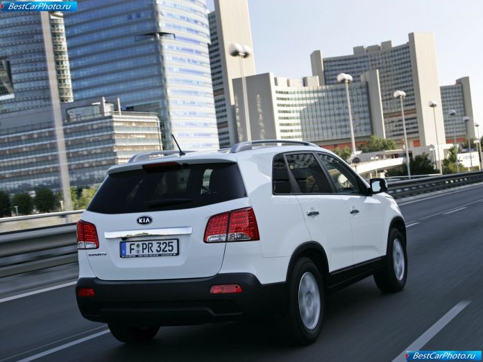 2010 Kia Sorento - фотография 36 из 76