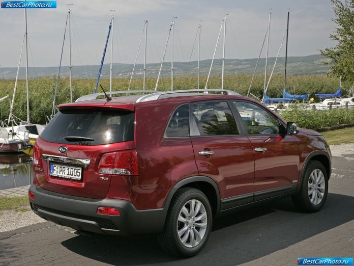 2010 Kia Sorento - фотография 40 из 76