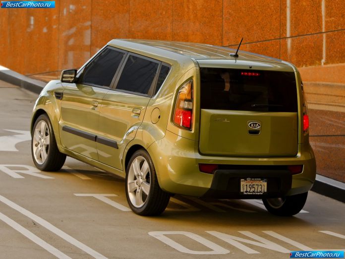 2010 Kia Soul - фотография 23 из 64
