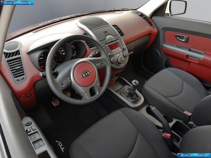 2010 Kia Soul - фотография 27 из 64