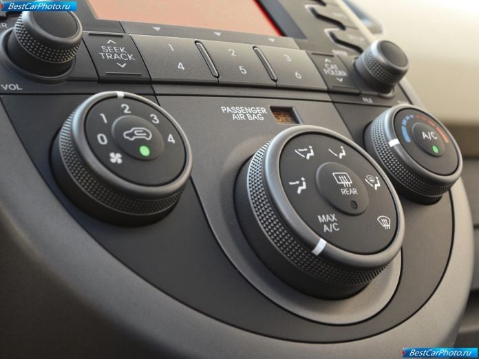 2010 Kia Soul - фотография 32 из 64