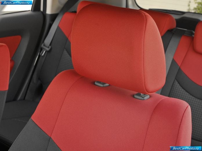 2010 Kia Soul - фотография 41 из 64