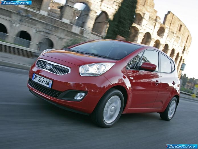 2010 Kia Venga - фотография 22 из 109
