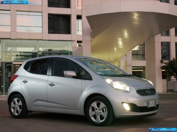 2010 Kia Venga - фотография 29 из 109