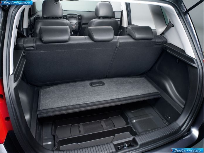2010 Kia Venga - фотография 100 из 109