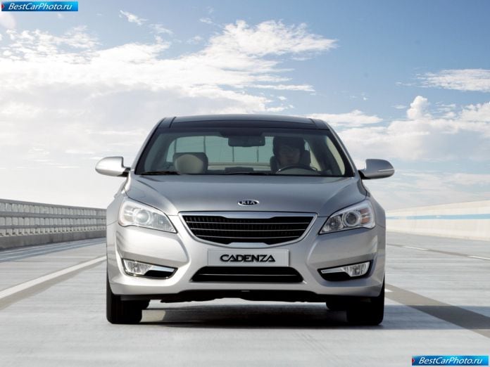 2011 Kia Cadenza - фотография 10 из 13