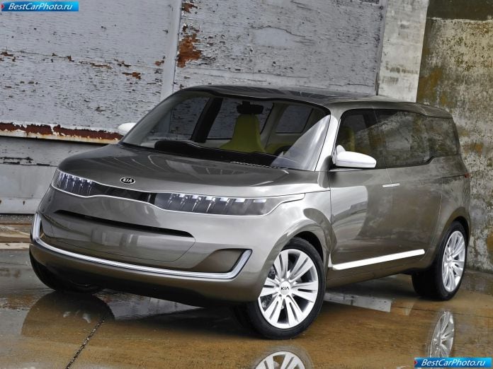 2011 Kia Kv7 Concept - фотография 3 из 22